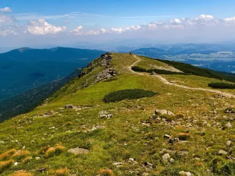 Babia Góra – ile ma wysokości i co warto wiedzieć o tym szczycie?